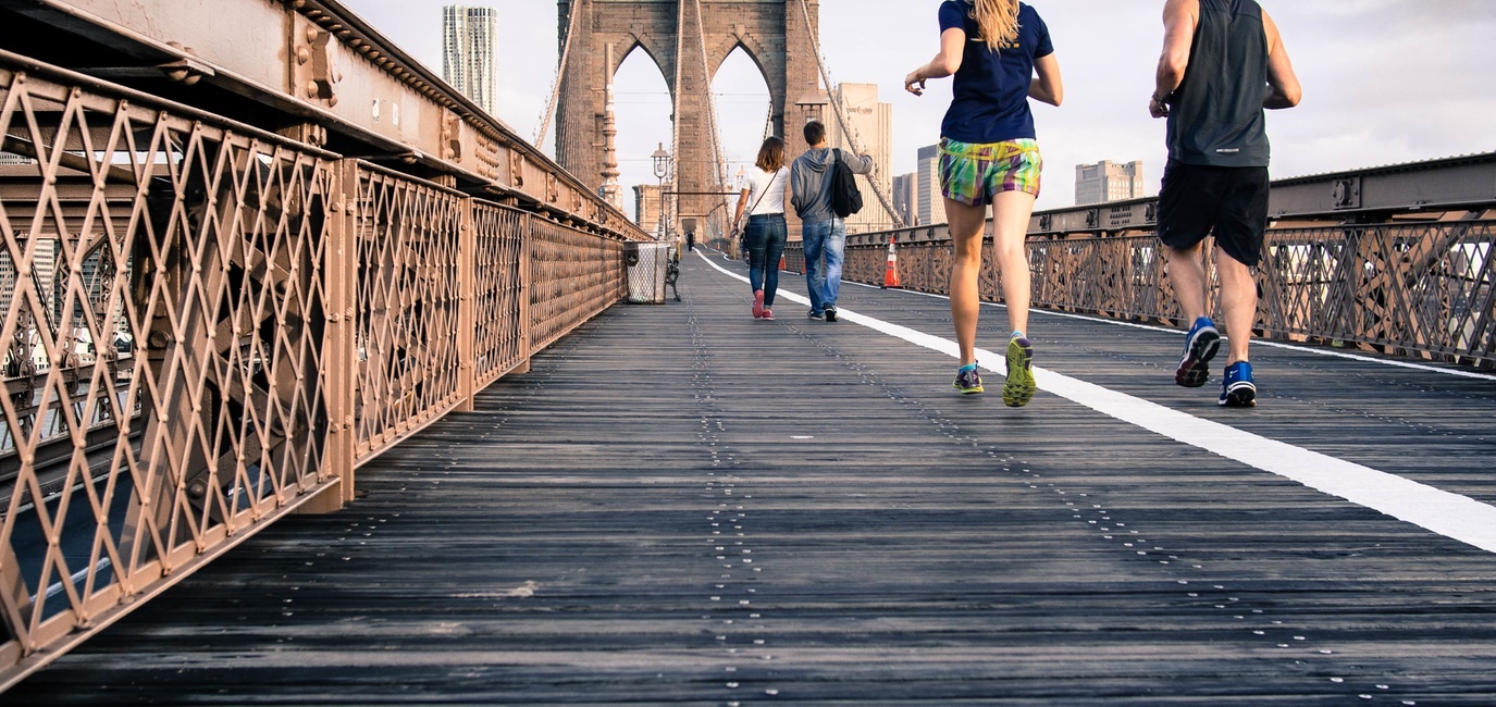 couple running