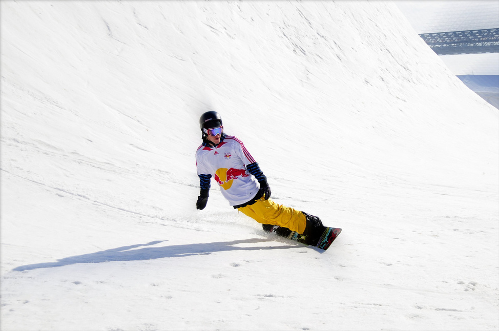 Red Bull snowboarder